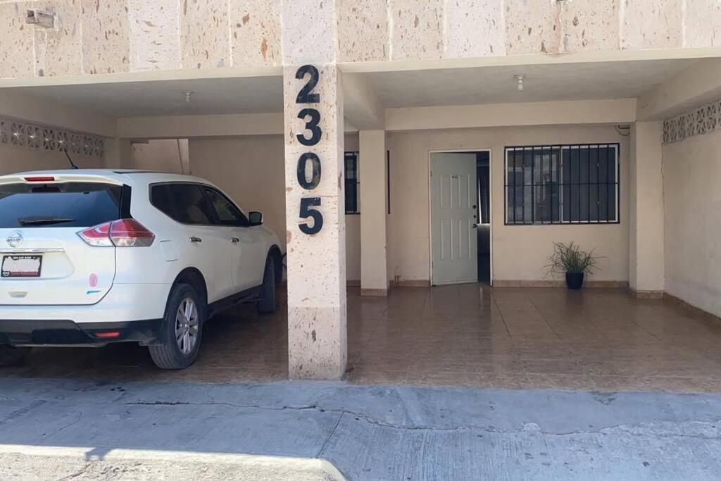 Casa Completa En Privada Y Con Cochera Monclova Eksteriør billede